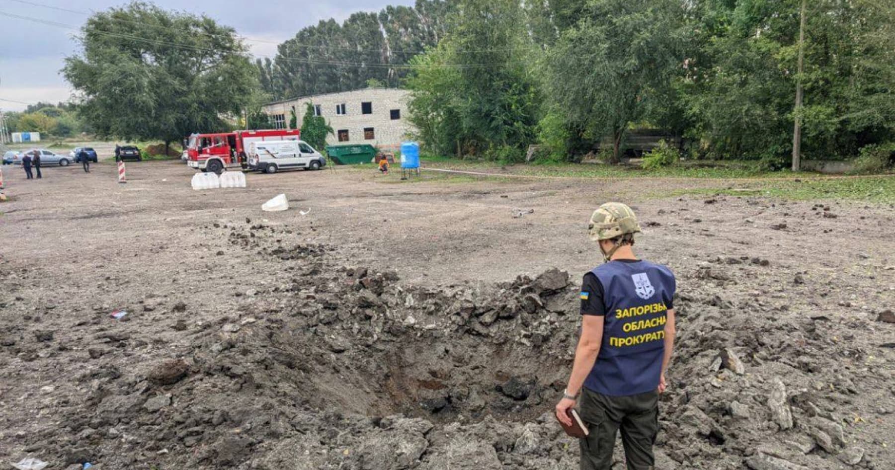The Russians launched a missile attack on a civilian humanitarian convoy on the way out of Zaporizhzhia — at least 25 people were killed, and 28 were injured