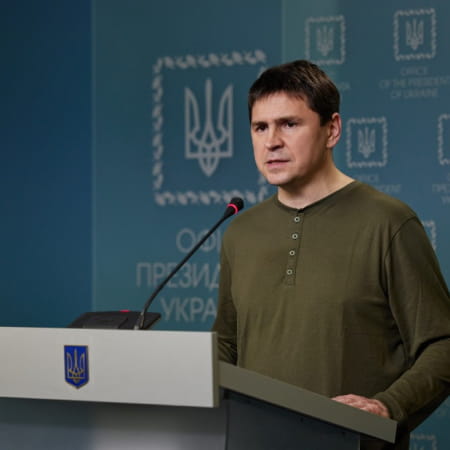 Україна консультувалася з НАТО щодо поданням заявки на вступ до Альянсу — Подоляк
