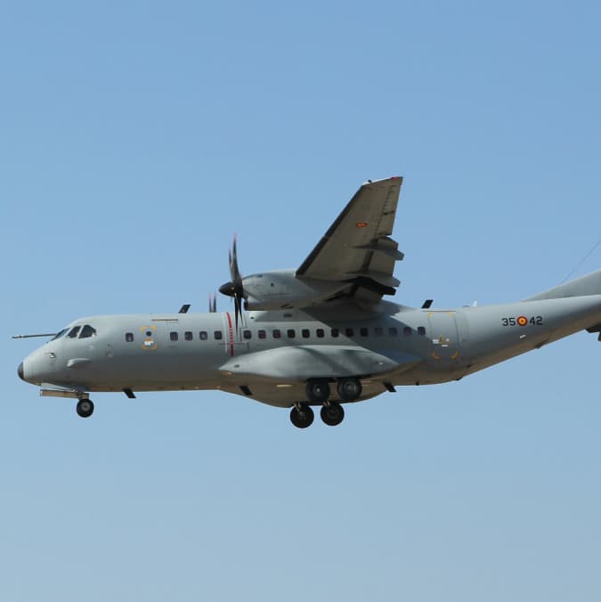 Іспанія відправила в Україну літак з медичним обладнанням
