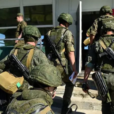 Russians prevent men from the temporarily occupied territories of Ukraine from leaving