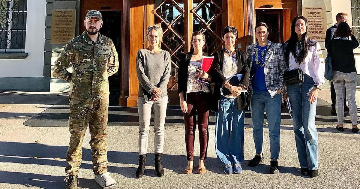 Асоціація родин захисників Азовсталі та представництво полку «Азов» зустрілась із МКЧХ