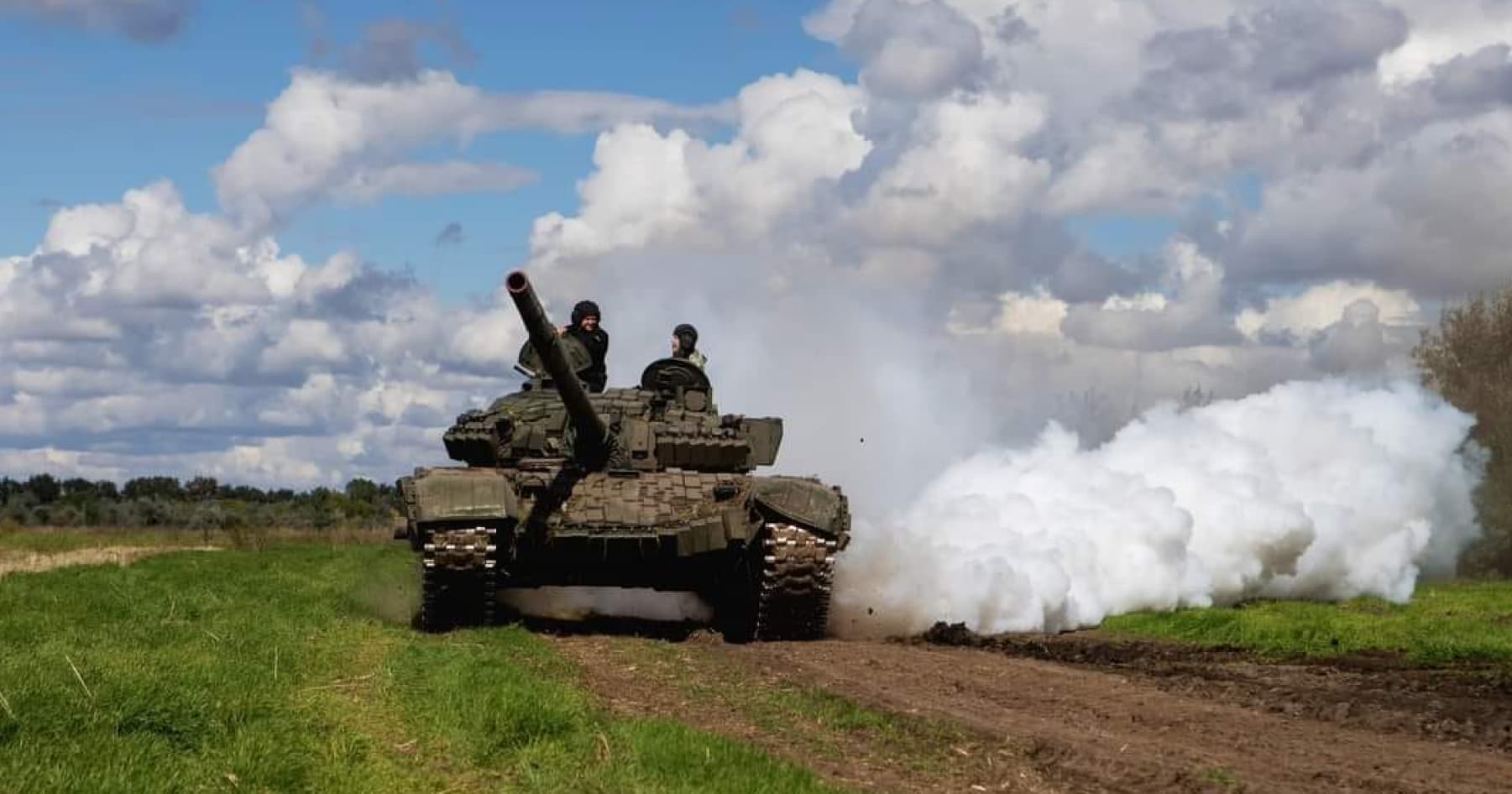 Українські військові перефарбовують трофейне російське озброєння і застосовують його проти росіян на сході