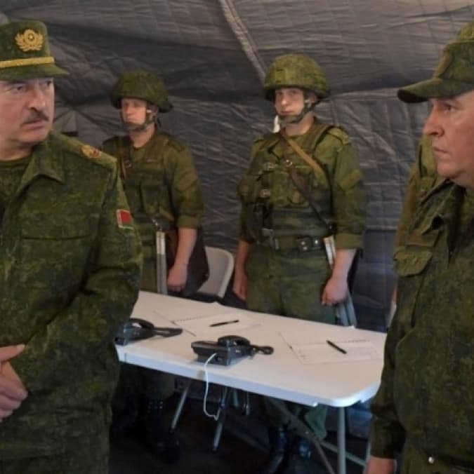 Міністр оборони Білорусі закликав Україну «не провокувати» Республіку