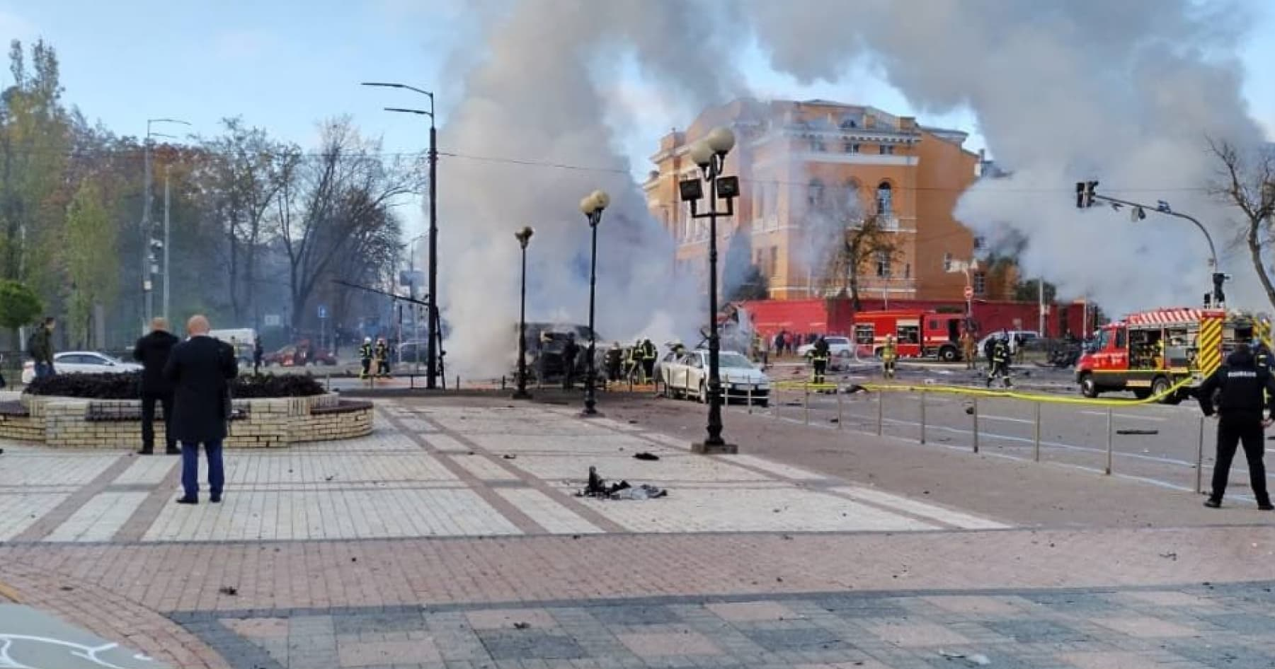 Western politicians reacted to the large-scale shelling of Ukraine