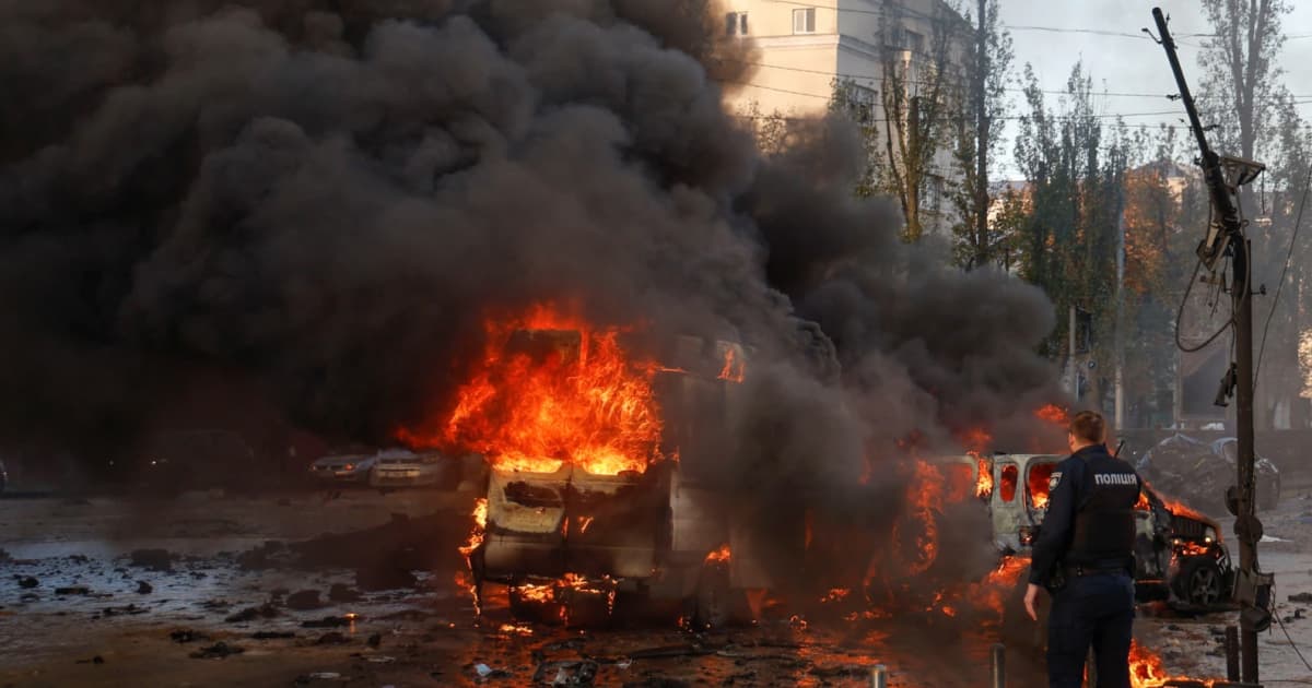 Кількість загиблих від масованого обстрілу України зросла до 14 осіб