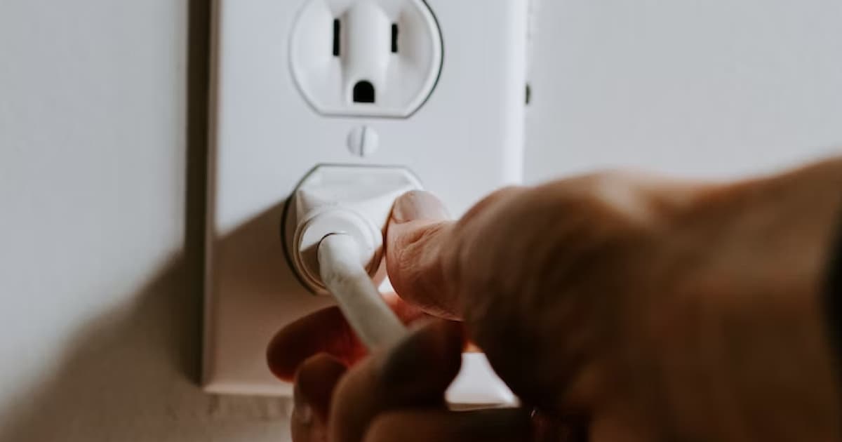 Жителів центральних областей України закликали зменшити електроспоживання