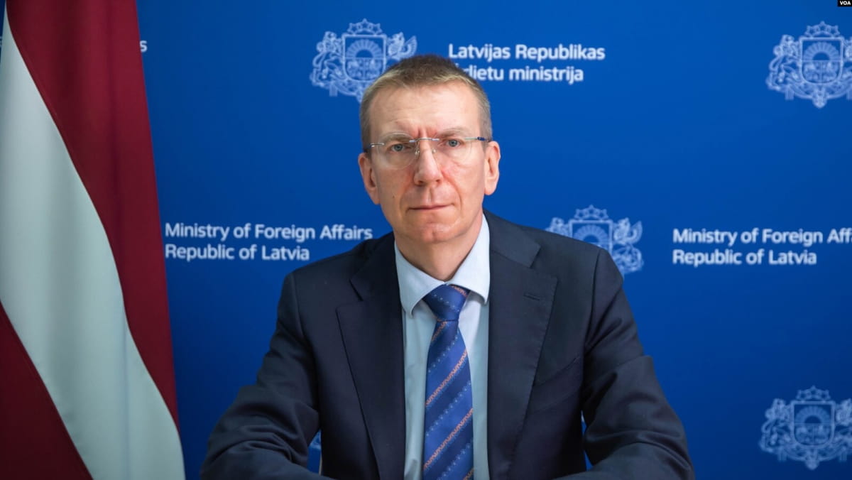 Латвія ускладнить умови продовження посвідок на постійне проживання для росіян
