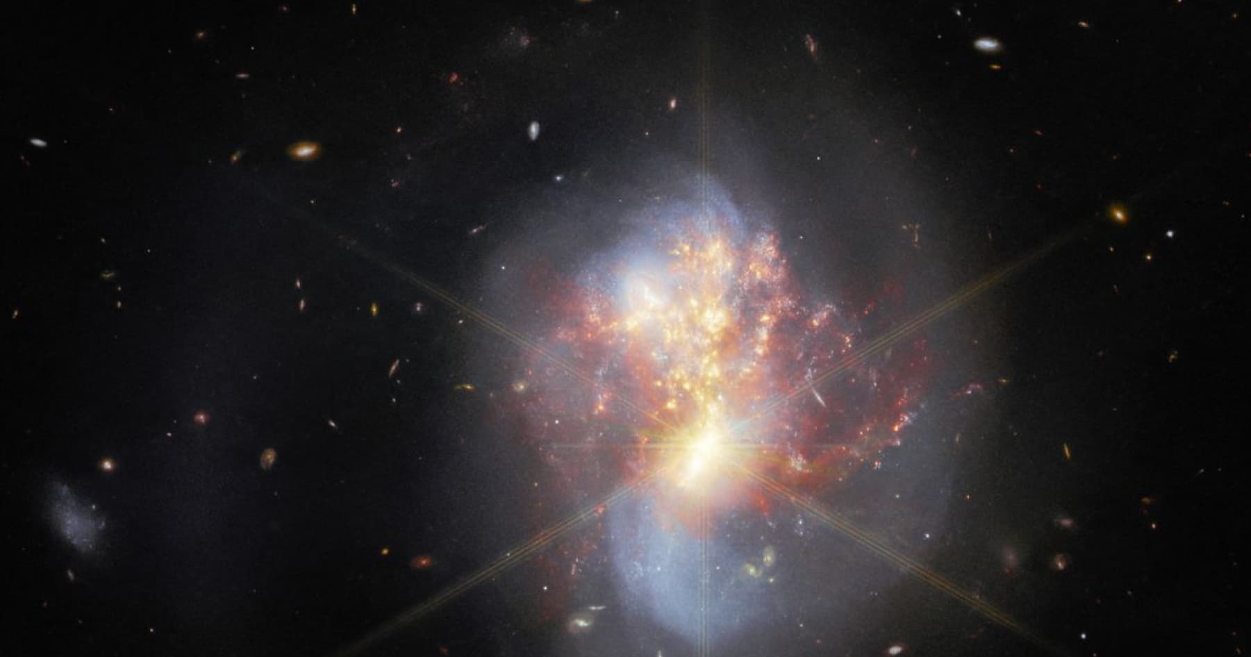 Космічний телескоп імені Джеймса Вебба зафіксував зіткнення двох галактик