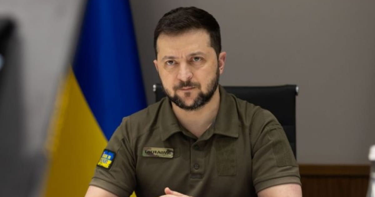 Президент України звільнив п'ятьох українських послів