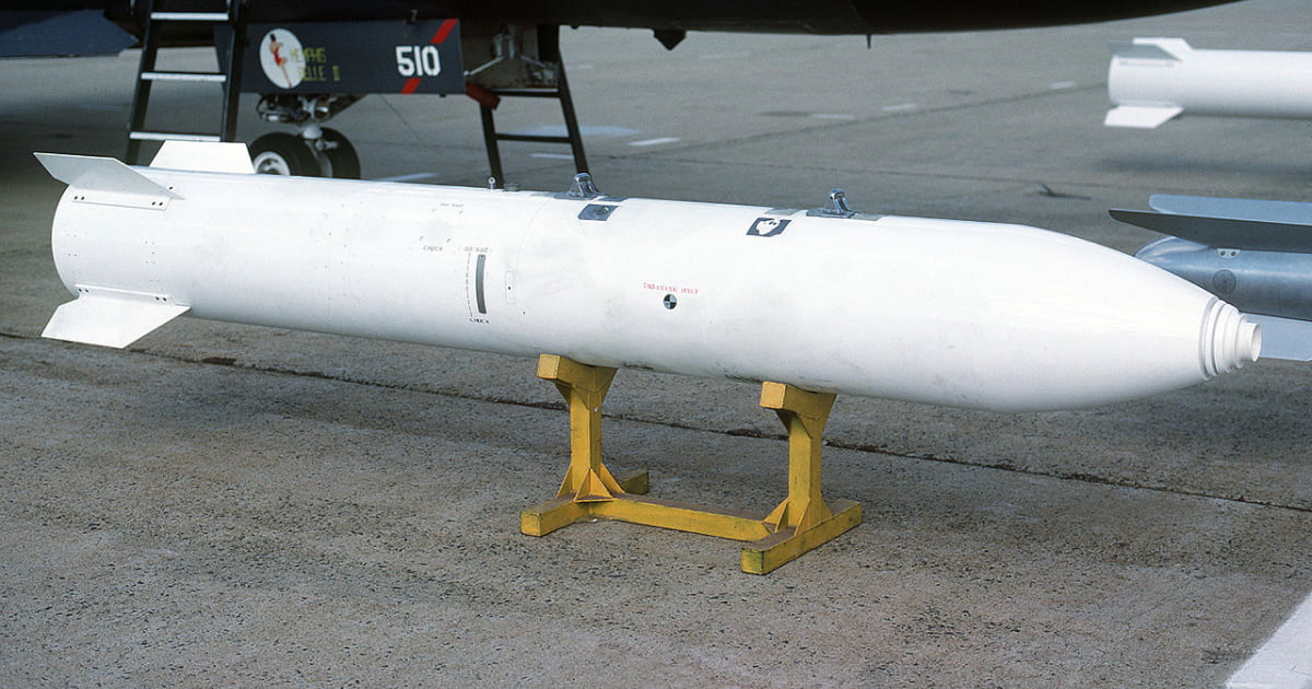 США знімуть з озброєння власну найпотужнішу ядерну бомбу — B83-1
