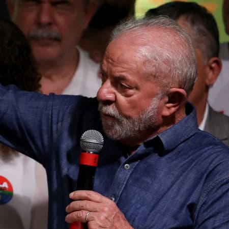 На виборах у Бразилії перемогу отримав експрезидент Луїс Інасіо Лула, який керував країною з 2003 по 2010 рік