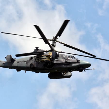 У Псковській області в Росії нібито вибухнули два вертольоти Ка-52