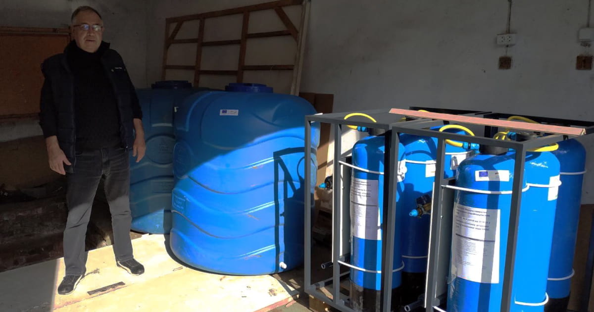 Німеччина надала мобільні фільтрувальні системи для води 13 українським громадам