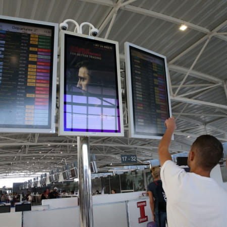 Кіпр скасовує спрощений візовий режим з Росією