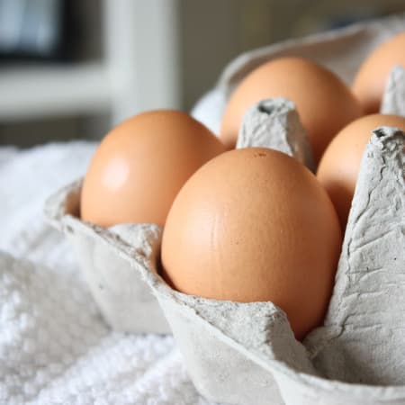 Мінагрополітики та Союз птахівників України домовилися стабілізувати ціни на курячі яйця
