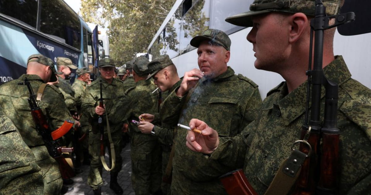 Армія РФ розгортає «загороджувальні війська», які погрожують відстрілювати дезертирів — британська розвідка