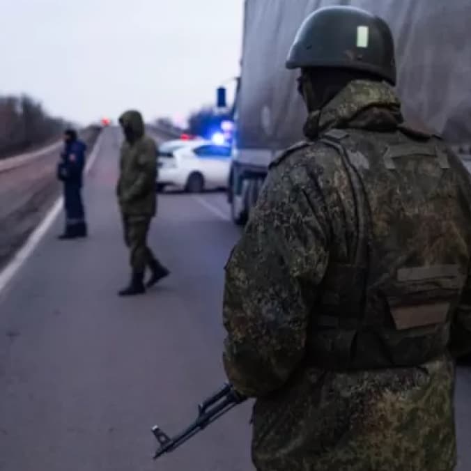 Російські військові намагаються імітувати відступ з правого берегу Дніпра на Херсонщині