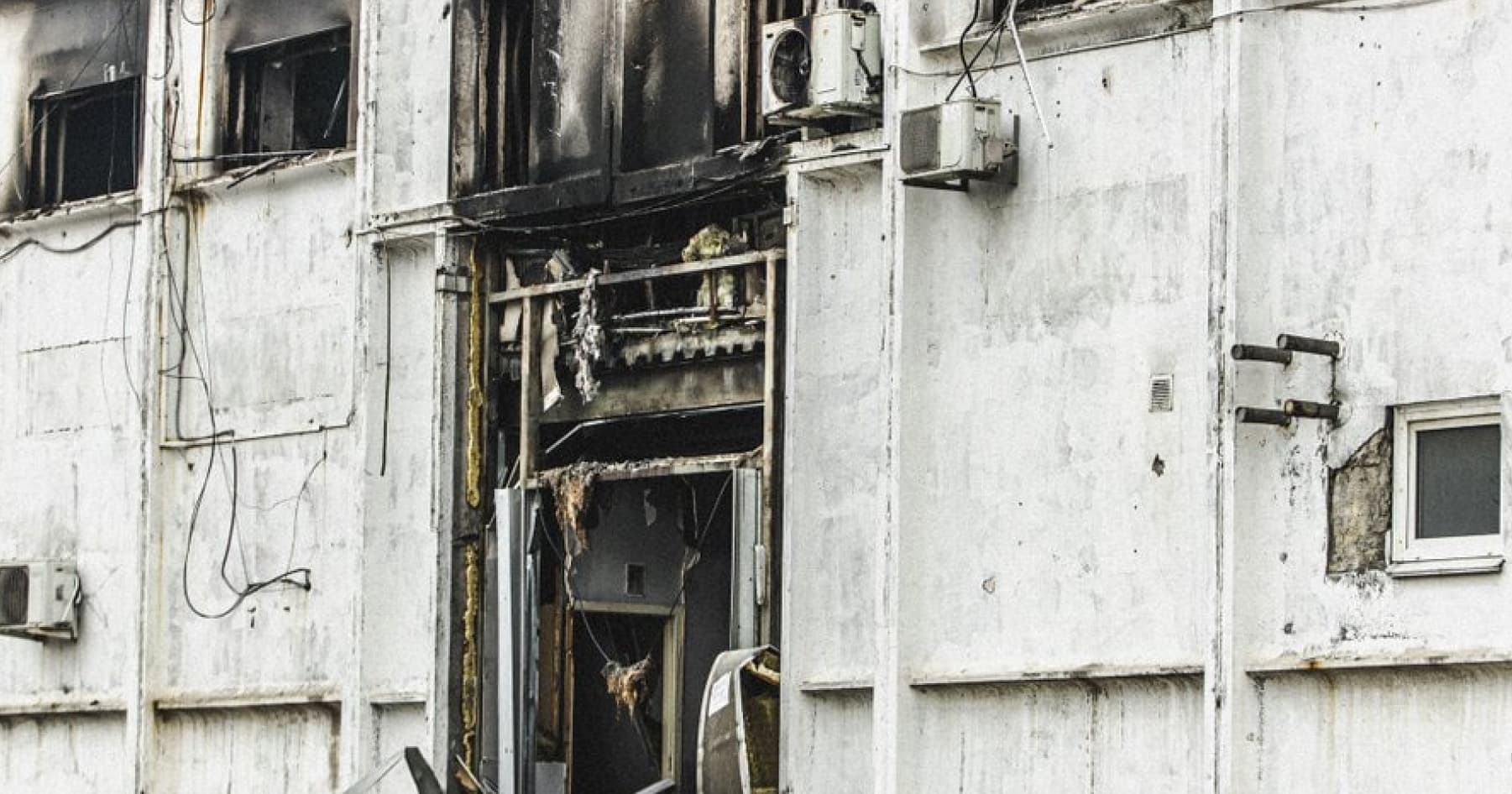 Унаслідок російської атаки зруйноване одне з депо «Нової пошти» у Дніпрі