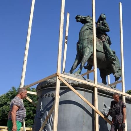 На Одещині пам'ятник Суворову перенесуть на територію водопровідно-каналізаційного господарства