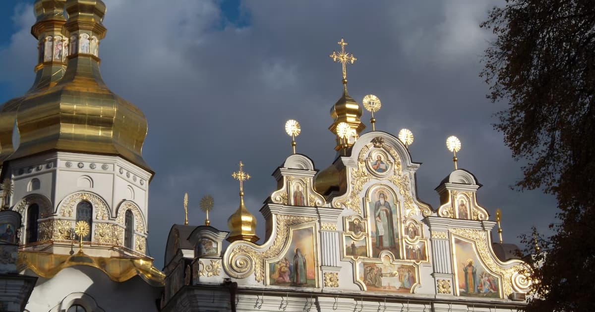 Мінкульт відреагував на відео, де парафіяни Києво-Печерської Лаври моляться за Росію