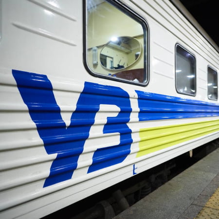 «Укрзалізниця» відновила рух пасажирських потягів до Миколаєва
