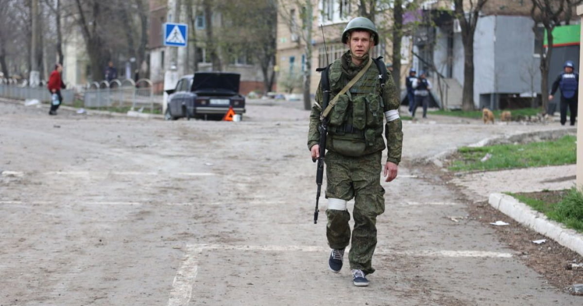 На Луганщині росіяни шукають покинуті приватні будинки для заселення військовослужбовців