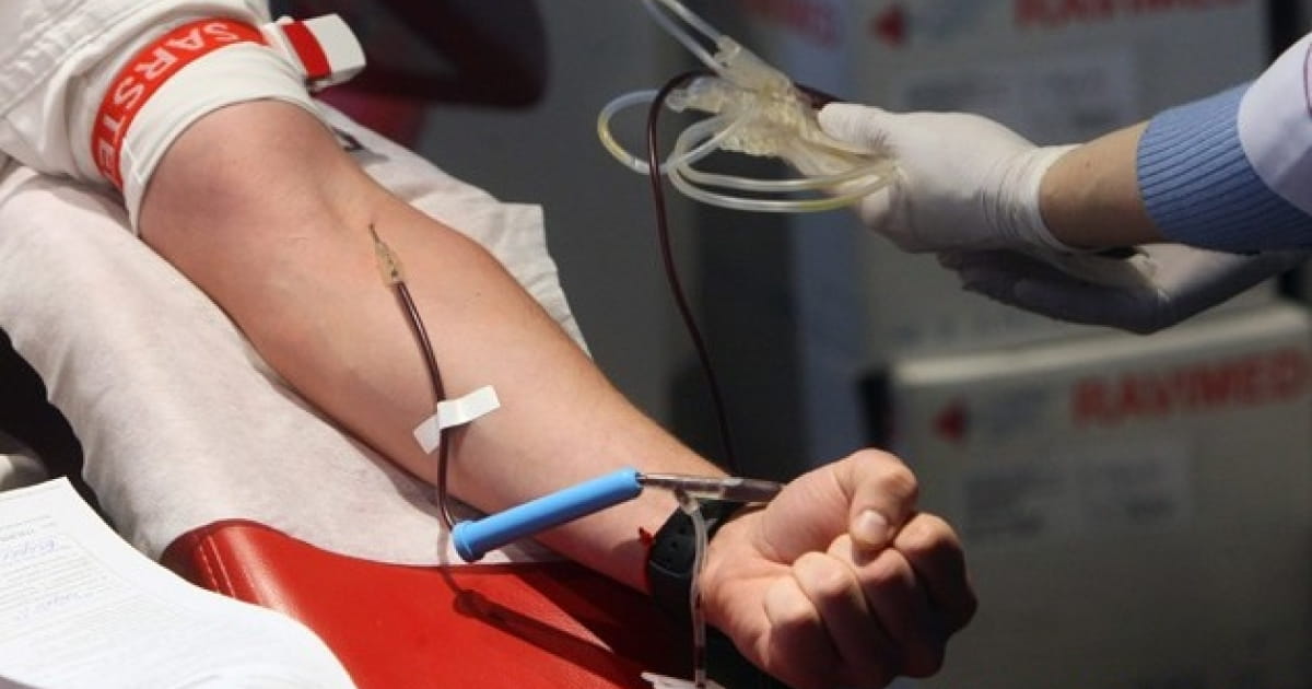Росіяни намагаються підкупом збирати донорську кров місцевих для поранених російських військових у Запорізькій області