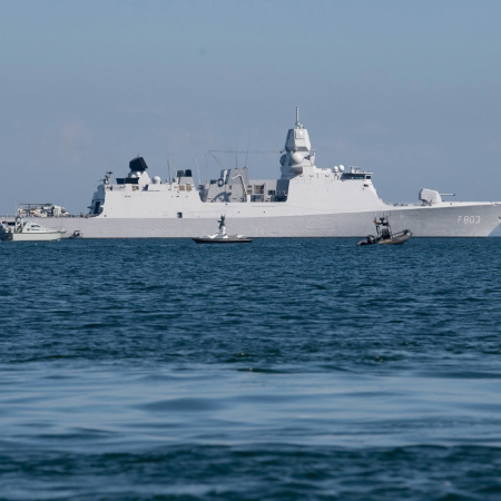 17 листопада російські винищувачі здійснили маневри у близькій відстані від кораблів НАТО у Балтійському морі