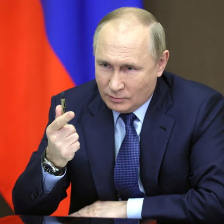 Кремль посилює контроль над російським інформаційним простором, через критику російської армії