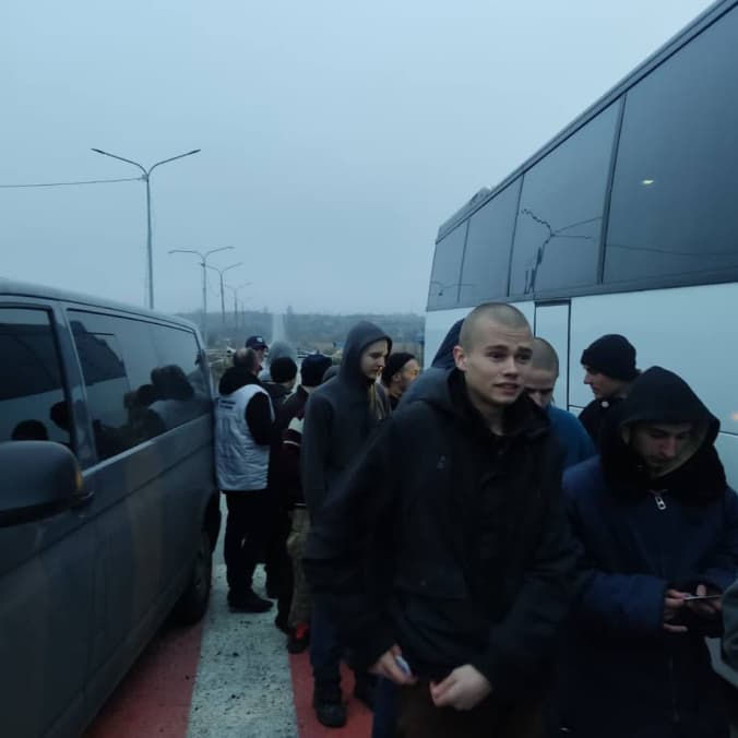 Україна повернула з російського полону 36 людей —35 військових і одного цивільного