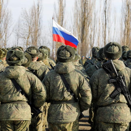Росія, ймовірно, планує підсилити найбільш важливі ділянки фронту десантниками, яких вивели з Херсонської області