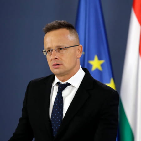 Угорщина продовжує блокувати участь України в комітеті Україна-НАТО