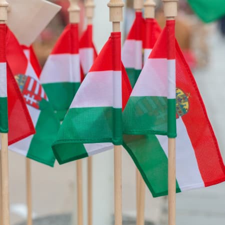 Європейська комісія заморозила виділення 5.7 мільярдів євро з фондів ЄС для Угорщини