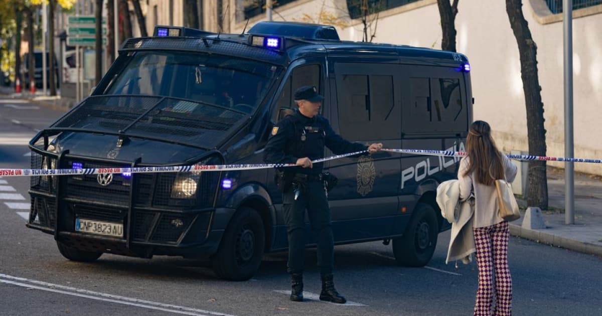 Поліція Іспанії встановила, що конверт із вибухівкою до посольства України надіслали з регіону Вальядолід