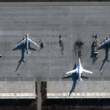 З'явилися знімки російського аеродрому «Енгєльс», де нещодавно пролунав вибух