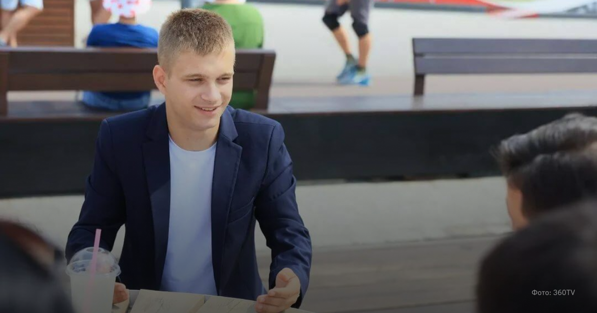 Russians issue summons to teenager taken from Mariupol